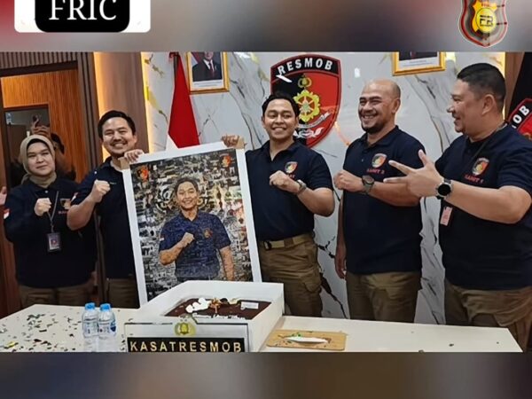 " RILIS RESMI FRIC"Ketua Umum FRIC H. Dian Surahman Sampaikan Ucapan Selamat Ulang Tahun ke-44 untuk Kombes Pol Arsya Khadafi, Kasat Resmob Bareskrim Polri