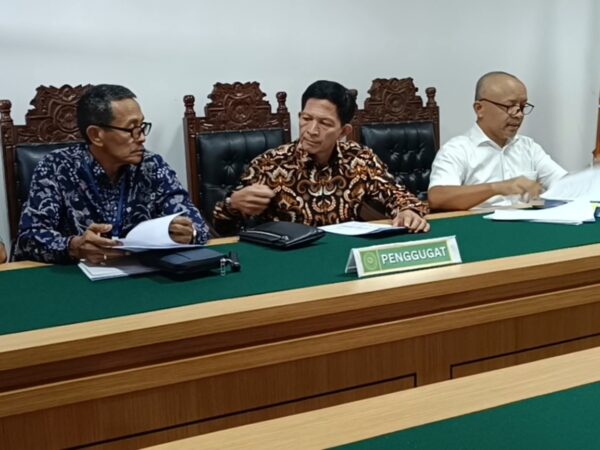 Pengadilan Tata Usaha Negara Jakarta Undang GUNAWAN, SH dan Patner selaku kuasa dari para pengarap desa cijeruk panggilan sidang Nomor Perkara: 272/G/TF/2026/PTUN.JKT