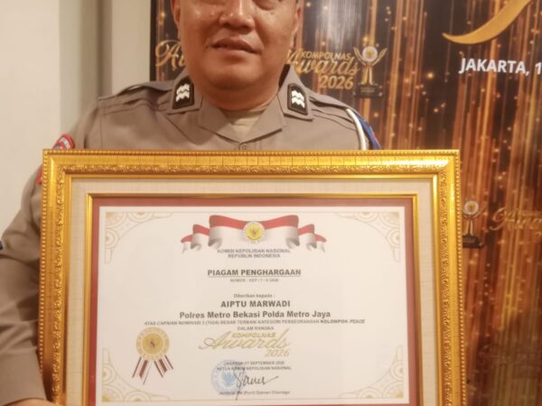 Satlantas Metro Bekasi.Aiptu Mawardi Meraih Penghargaan Kompolnas Award 2026 Di Jakarta
