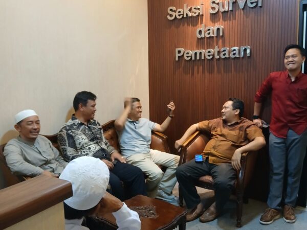 OTT KPK di Kantor ATR BPN Kab Bogor 100 % Banyak Masyarakat seputar Kab Bogor sangat  Mendukung KPK